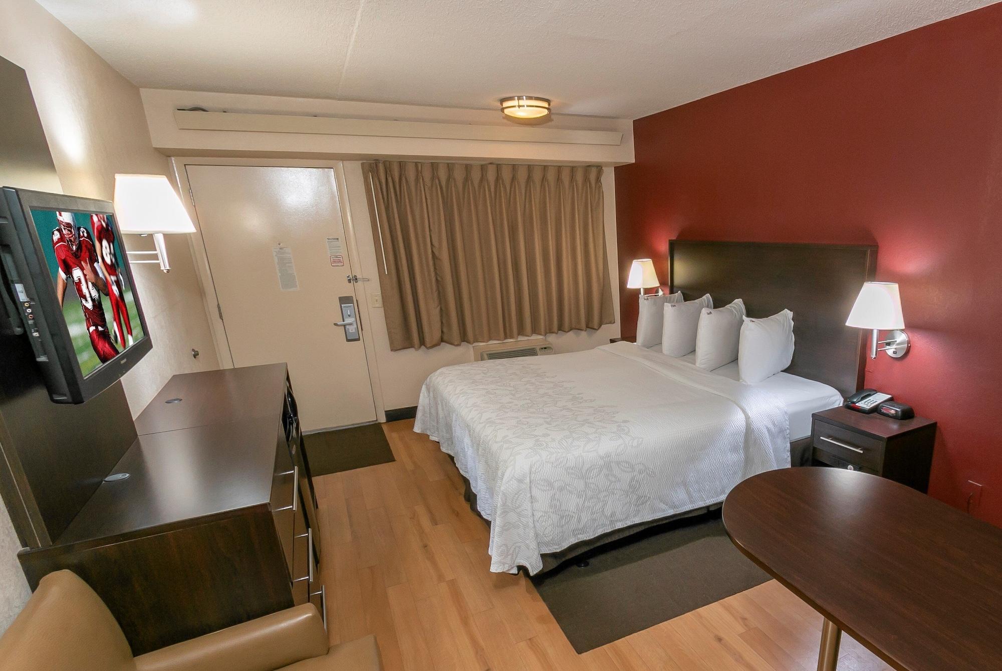 Red Roof Inn Plus+ Birmingham East - Irondale/Airport Exteriér fotografie