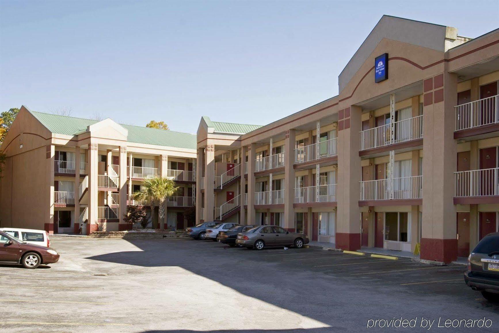 Red Roof Inn Plus+ Birmingham East - Irondale/Airport Exteriér fotografie